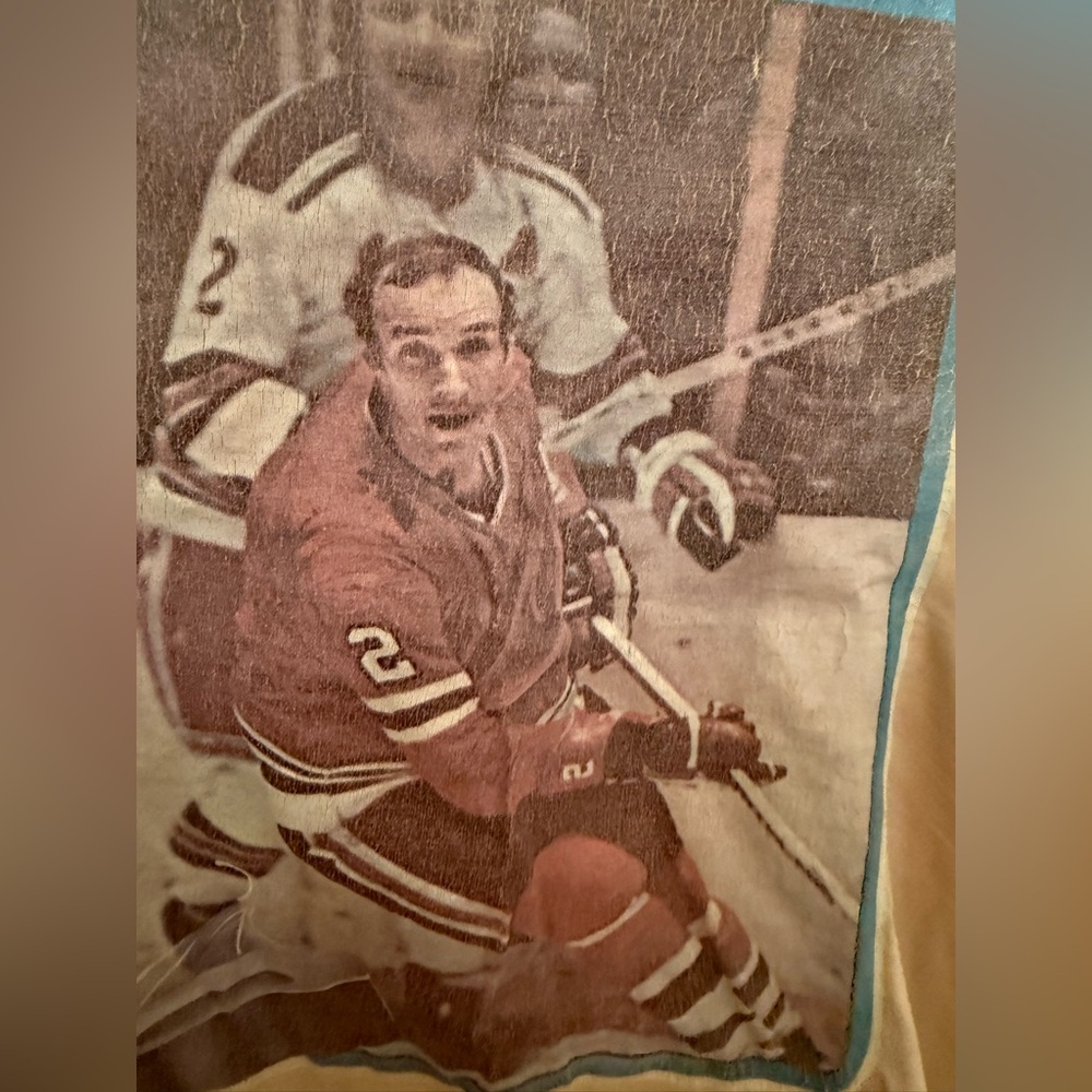 Vintage Hockey T shirt - Picture 5 of 7